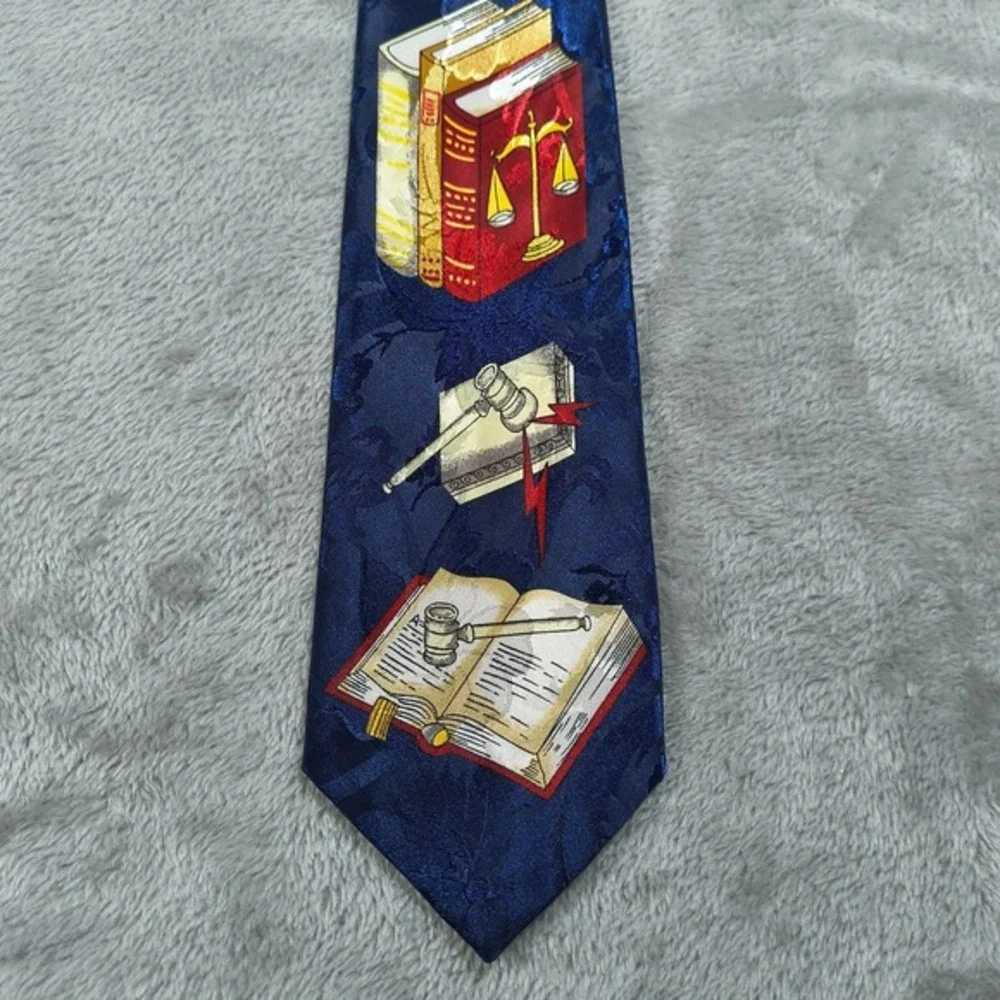 Renaissance tie gently